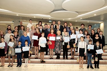 В поддержку театрального движения
